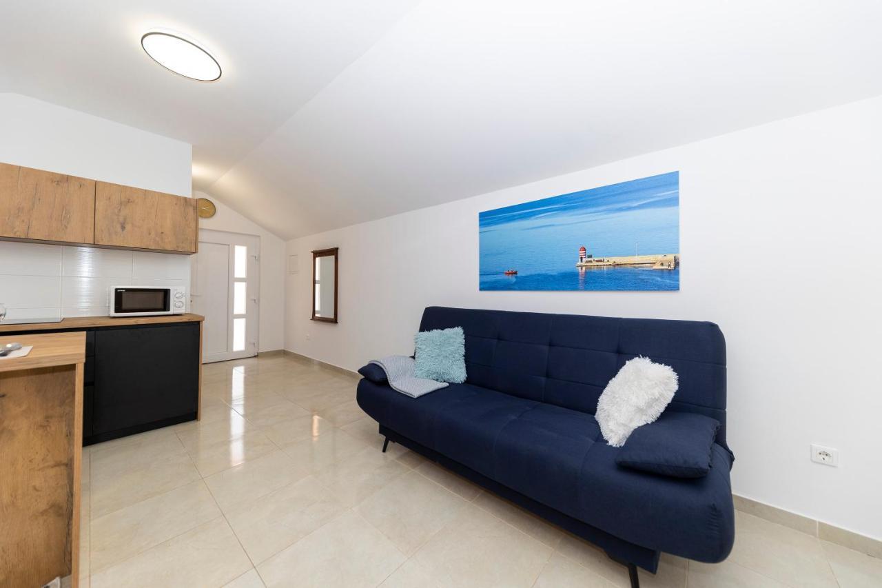 Apartmani Valentina Zara Esterno foto